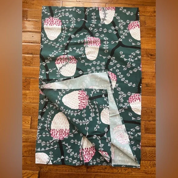 Finlayson Tablecloth with Thistle Design in Teal Multicolor - Picture 9 of 13